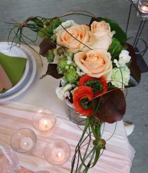 Hochzeitdeko Blumen Brautstrauss Gärtnerei Bock